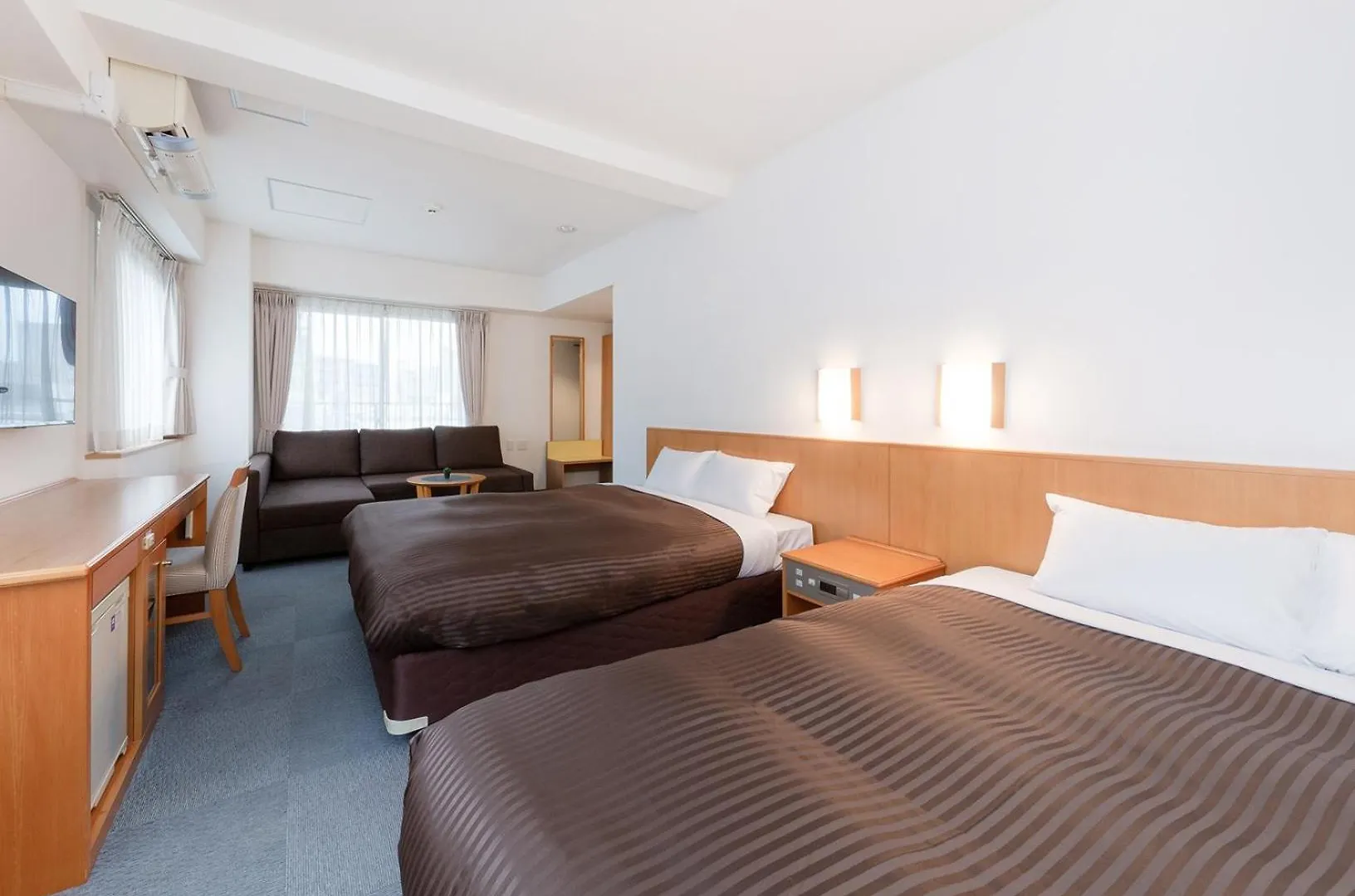 Hotel The Onefive Osaka Sakaisuji