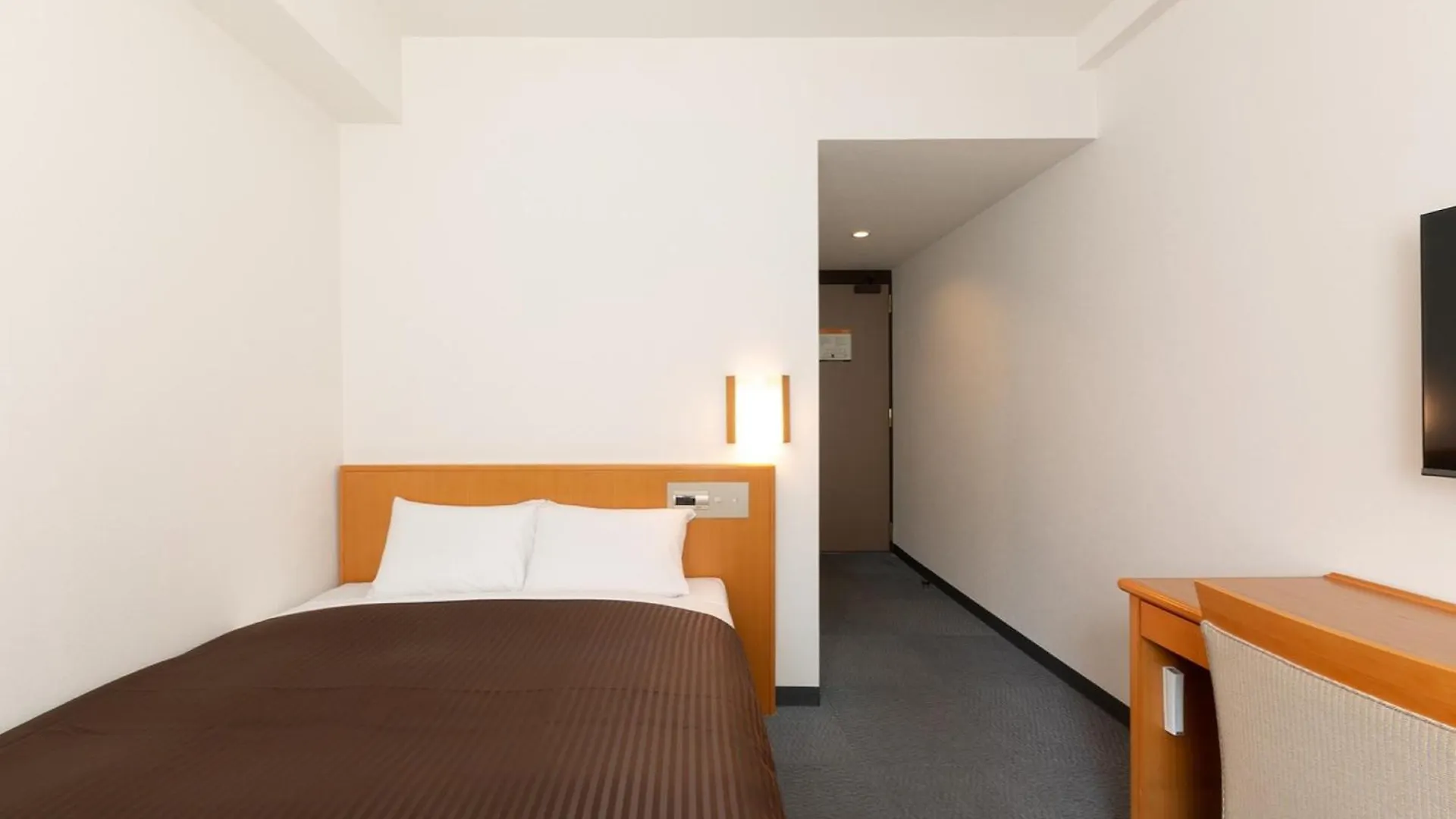 Hotel The Onefive Osaka Sakaisuji
