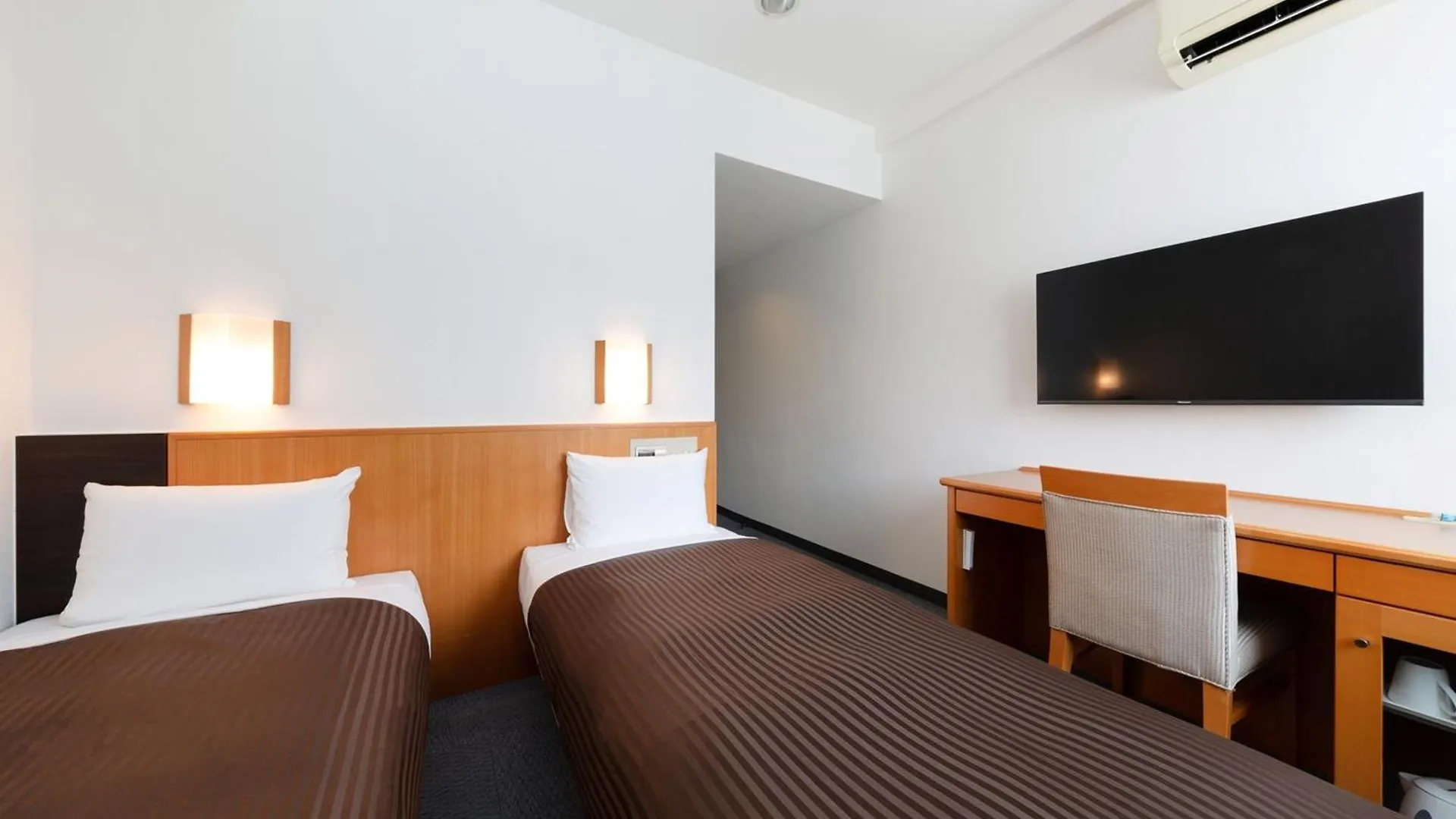 Hotel The Onefive Osaka Sakaisuji